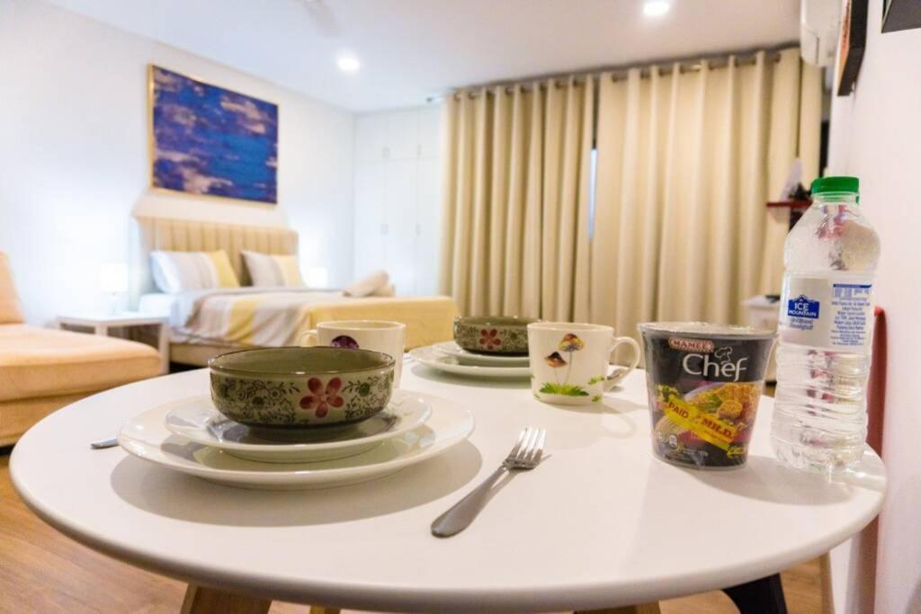 Apple Home 2 At Menara Simfoni, King Size Bed, Cheras, Nexflix, Wifi, Parking Seri Kembangan Exterior foto