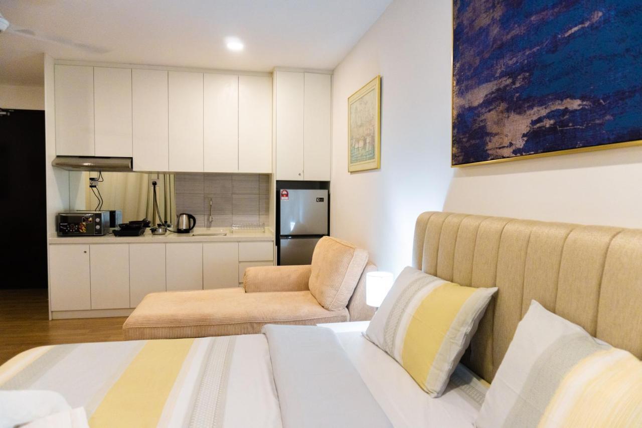 Apple Home 2 At Menara Simfoni, King Size Bed, Cheras, Nexflix, Wifi, Parking Seri Kembangan Exterior foto