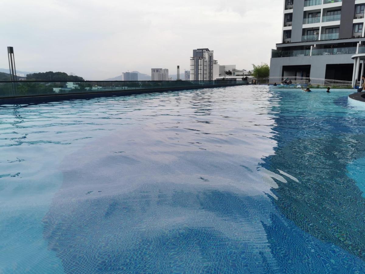 Apple Home 2 At Menara Simfoni, King Size Bed, Cheras, Nexflix, Wifi, Parking Seri Kembangan Exterior foto